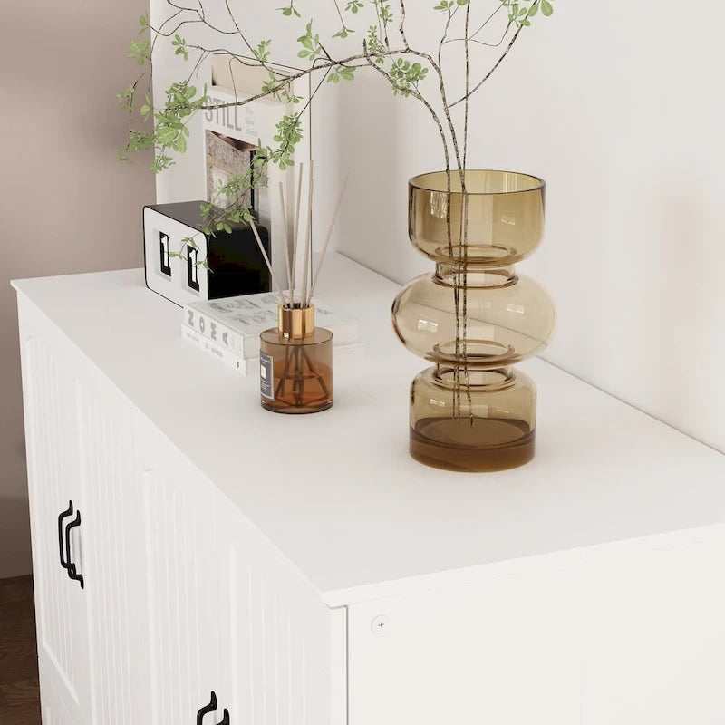 Meuble-lit escamotable multifonctionnel pour petits espaces, rangement et confort