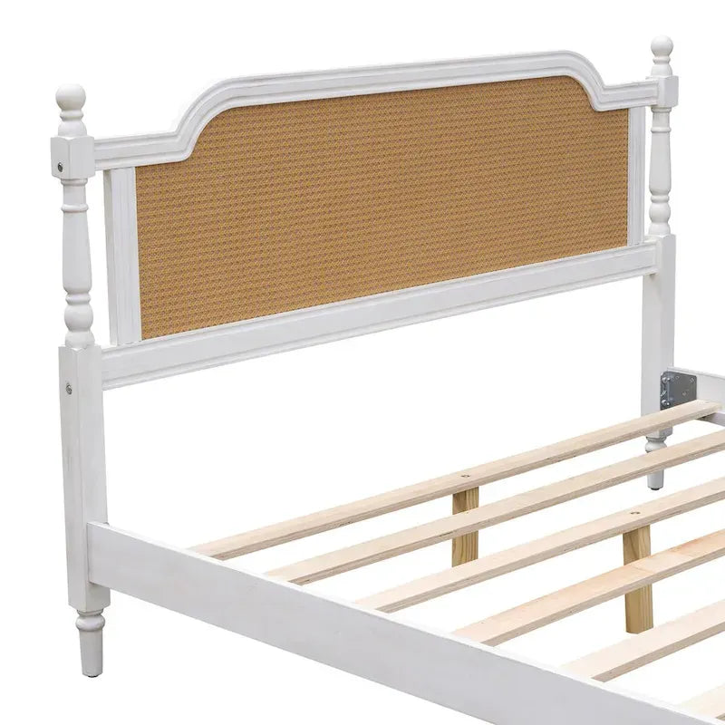 Cadre de lit en rotin de style traditionnel, pas besoin de sommier tapissier