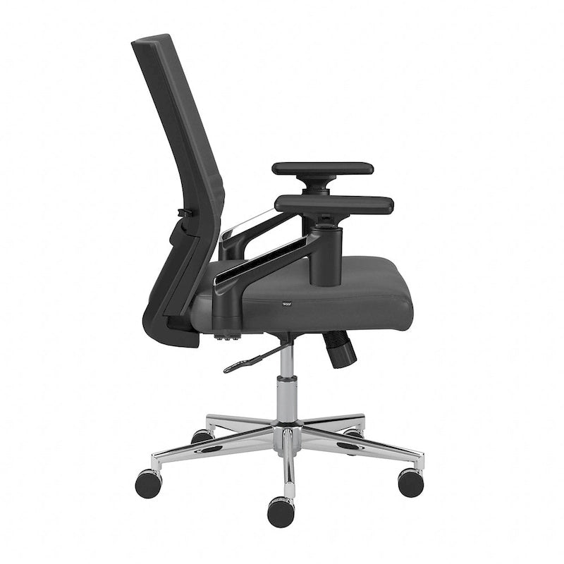Fauteuil de bureau en cuir à dossier mi-haut Cabot de Bush Furniture